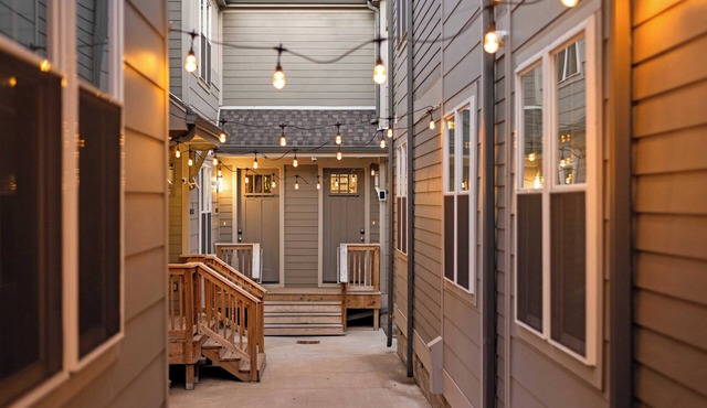 Hart Suite 7 by Avantstay Gorgeous Town House w/Modern Amenities in Nashville!