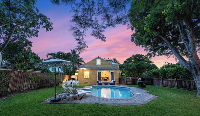 Heated Pool Grill Fire Pit & Cold Plunge Sleeps 8!