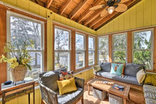 High-End Canal Front Paradise in Kill Devil Hills