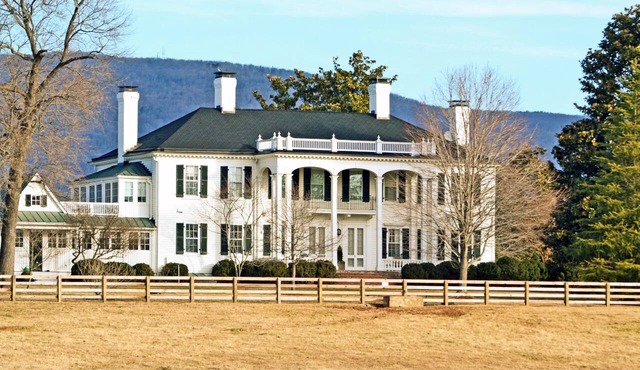 Historic Ramsay Estate Main House | Vineyard, Gardens & Mountain Views
