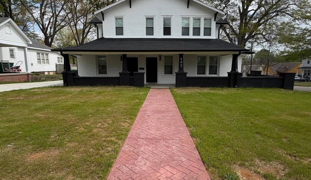 Historical Apartments #1&2 - Sleeps 7-14 in Tupelo