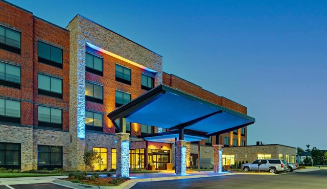 Holiday Inn Express & Suites - Winston - Salem SW - Clemmons by IHG