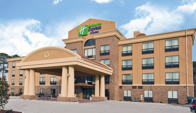Holiday Inn Express & Suites Jackson/Pearl Intl Airport by IHG