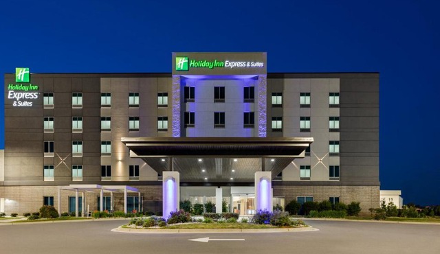 Holiday Inn Express & Suites - Dalton - Walnut Ave by IHG