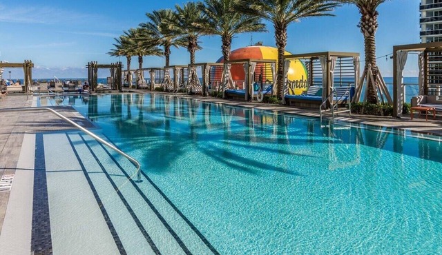 Hollywood Beach Condos