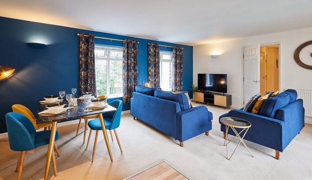 Host & Stay | No.32 S in Oadby