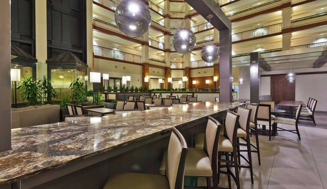 Hotel Auburn Hills