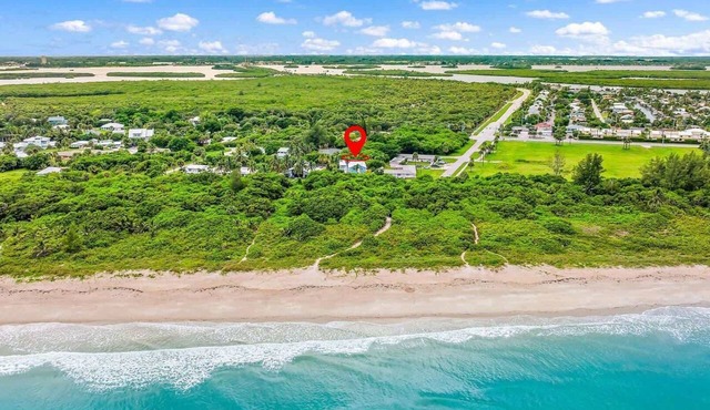 Hutchinson Island Beach Retreat - Pets Welcome