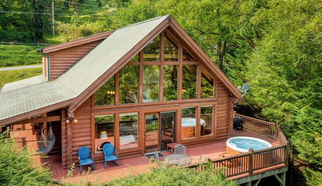 Incredible View, Hot Tub, Fire Pit, Grill & Foosball | Mountain Gem by AvantStay