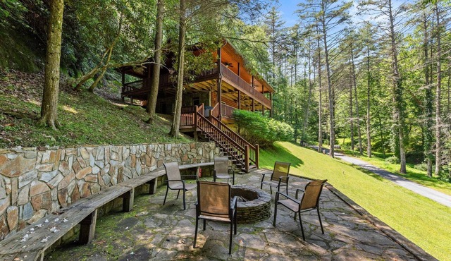 Indian Cave | Hot Tub Retreat with River Access | Close to Grayson Highlands