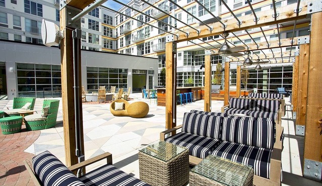 Kasa | Spacious 3 Bedroom with Amenity Access | Pittsburgh