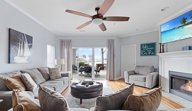 Lake Norman Waterfront Condo Retreat - Dog Friendly Cornelius Vacation Rental