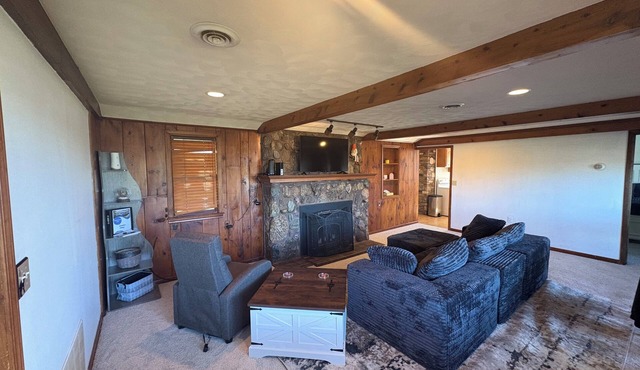Lakeshore Cottage, For Outdoor Enthusiasts