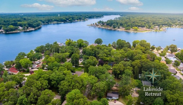Lakeside Retreat