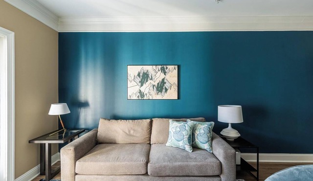 Landing | Amazing 1BD, Gym, Pool