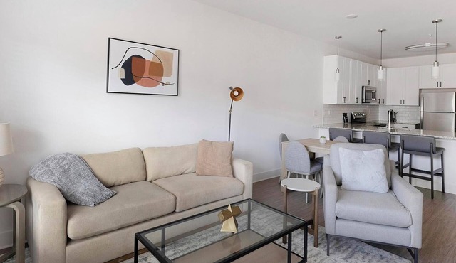 Landing | Amazing 1BD, Yoga Studio, Pool