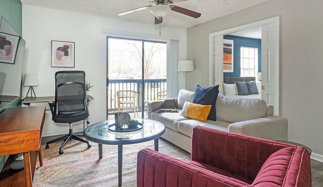 Landing | Beautiful 2BD, Gym, Courtyard