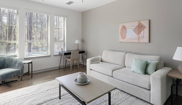 Landing | Chic 1BD, Clubhouse, Pool
