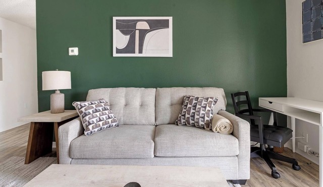 Landing | Chic 2BD, Gym, Clubhouse