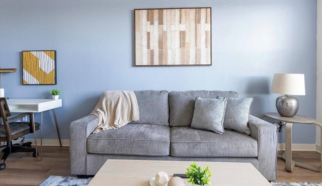 Landing | Modern 1BD, Clubhouse, Gym