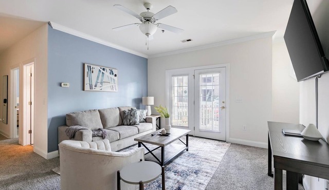 Landing | Spectacular 2BD, Gym, Clubhouse