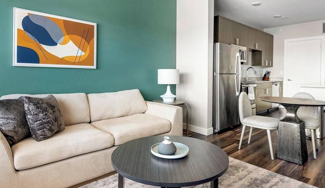 Landing | Stunning 1BD, Clubhouse, Gym