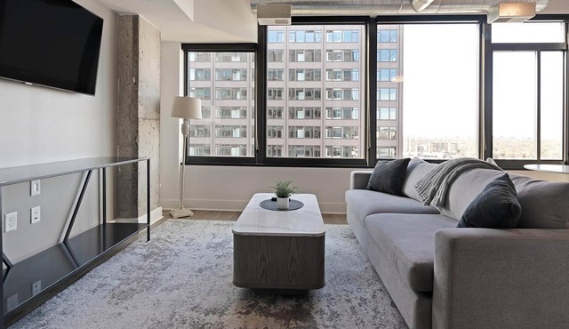 Landing | Stunning 1BD, Game Room, Gym