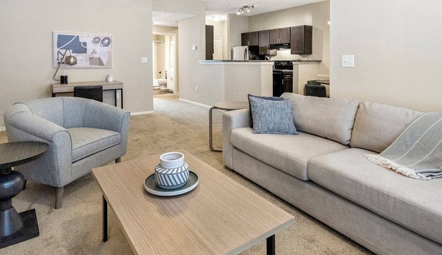 Landing | Stunning 1BD, Pool, Tennis Court