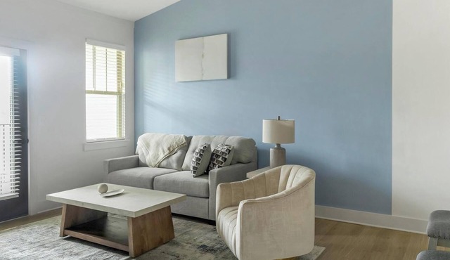 Landing | Stylish 1BD, Clubhouse, Gym