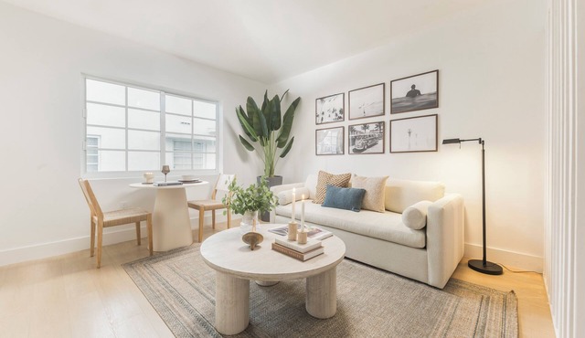 Lenox ID0027 - One Bedroom Apartment, Sleeps 4