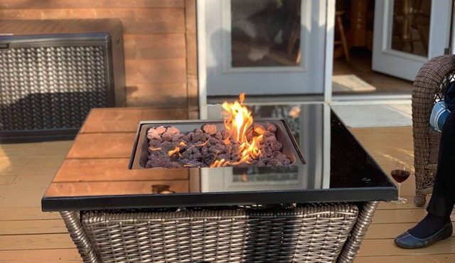 Locust Flats - PET-FRIENDLY MOUNTAIN Cabin = Decks-Views-Firepit
