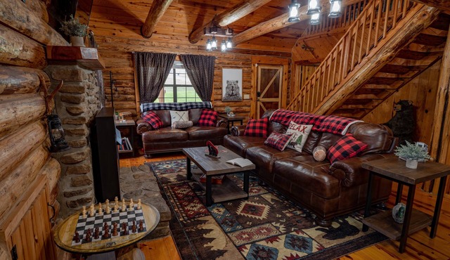 Log Cabin Getaway, Lakes, Rivers, Hiking, Fishing, Wi-Fi & More
