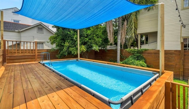Luxe 3BR on Magazine St with private pool & patio. Sleeps 6, walk to cafés, near FQ & Superdome.