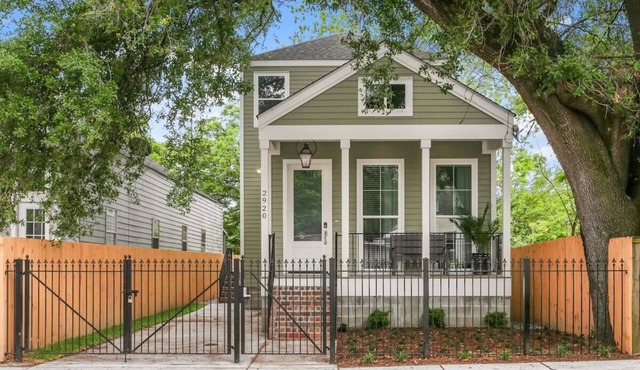 Luxury 3BD New Build | Gated Parking | Porch+Yard