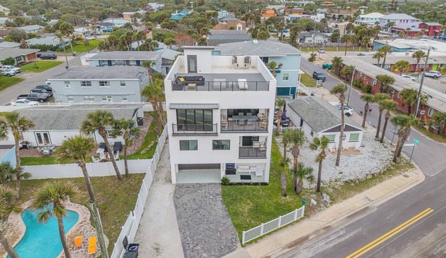Luxury Beach House | Pool, Rooftop Deck, Ocean Views | Walk to Flagler | Sleeps 15
