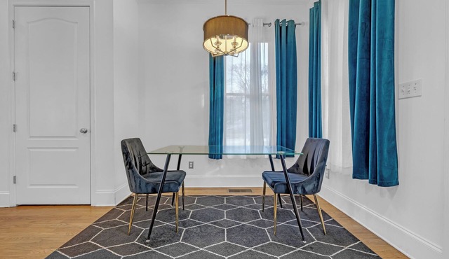 Luxury Downtown Atlanta, Near Mercedes & State Farm Arena, Jacuzzi Patio Parking