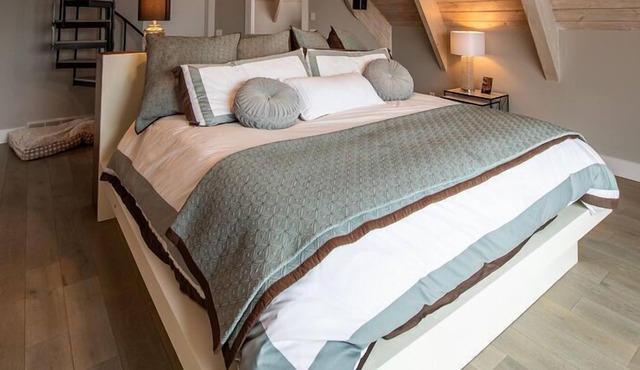 Luxury Home High Bluffs Lodge