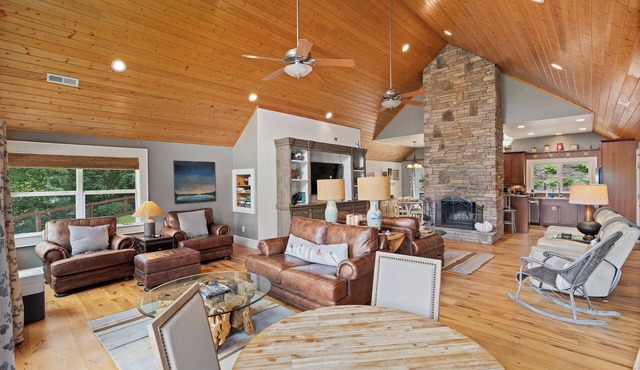 Luxury Home, Stunning Views!, One-Level, Near Main St., Privacy, FirePit & More
