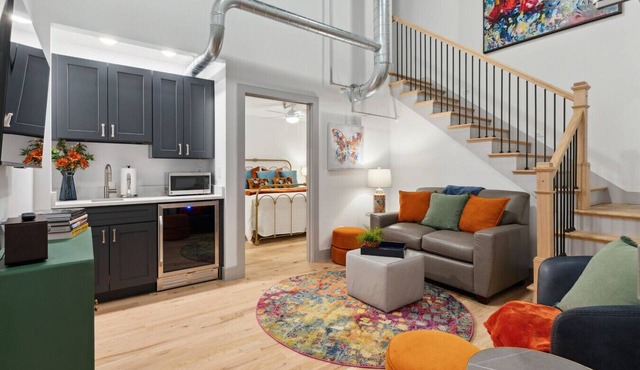 Majestic Lofts #603 Printers Alley