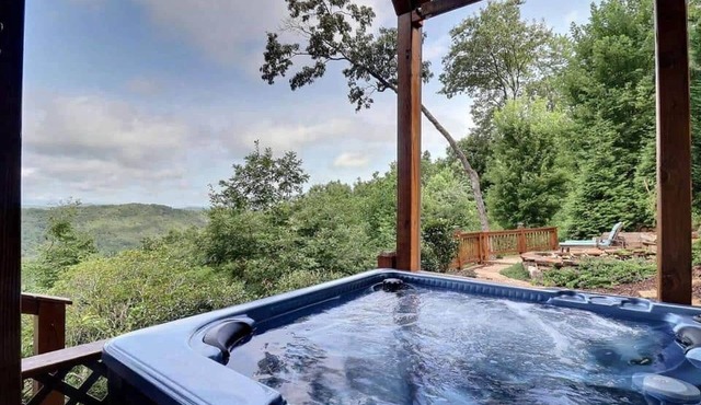 Majestic Mountaintop Escape