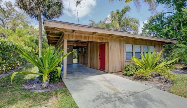 Mid-Century Gem