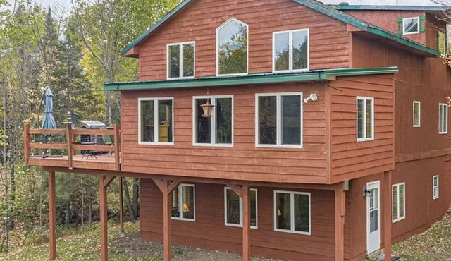Minnesota lakefront home/cabin near Tower and Ely, close to Bear Head State Park
