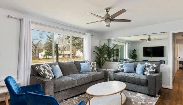Modern Bungalow Game Room Fire Pit Grill