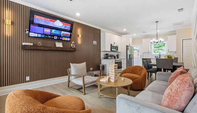 Modern House in Great Location with GAME ROOM!