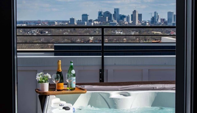 Modern Rooftop Retreat Nashville Views