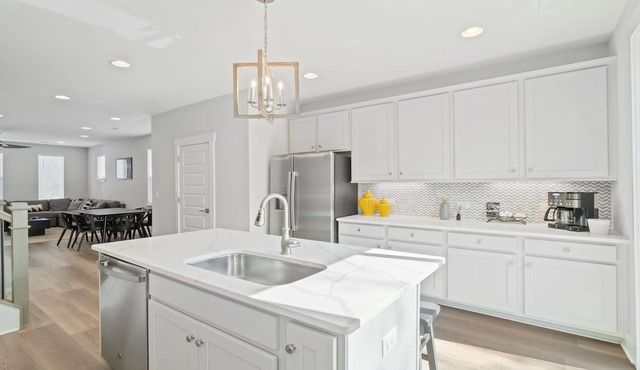 Modern Townhouse In Charlotte - Nest in NODA