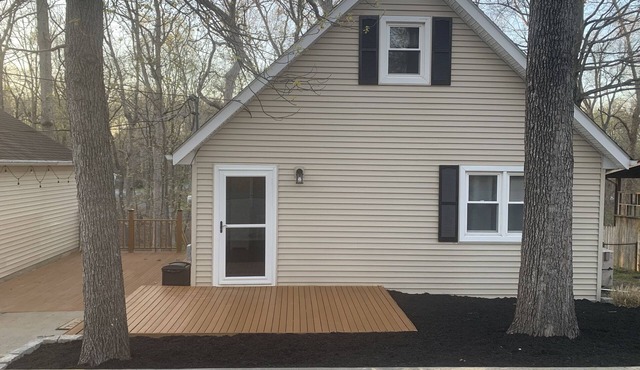 Moors Resort location 3 Bedroom House w/Patio, Dock, & room for trailer parking