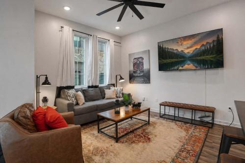 Nashville Group Getaway - 2 Homes Rooftops 28