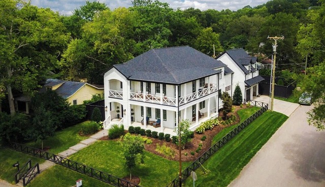 Nashville Starlight at Sylvan Park | Pool&Spa | Sauna | Pickelball/Basketball