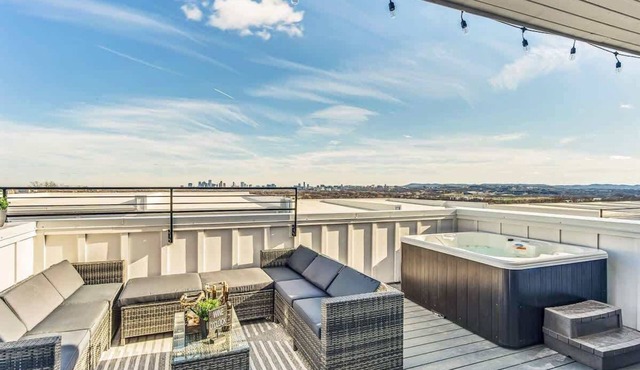 Nashville Vacation Stay Views & Hot Tub